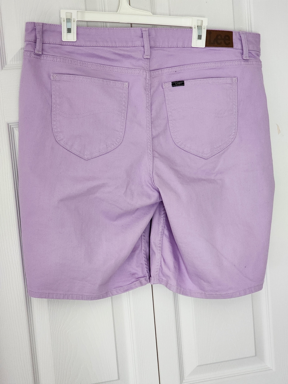 LEE Lilac Midrise Bermuda Shorts Plus Size 18 NWOT - Picture 4 of 9